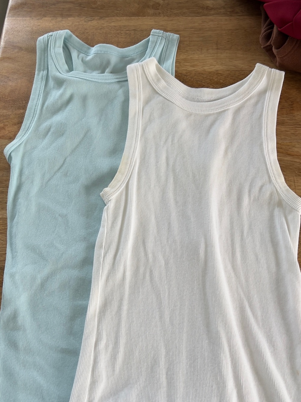 Pair of Ribbed Tank Tops - White & Light Aqua